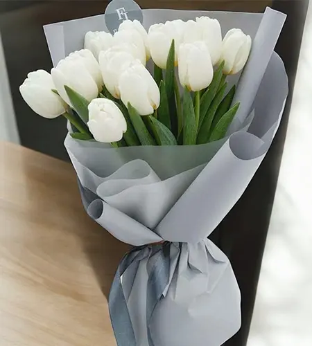 20 Tulip White Bouquet