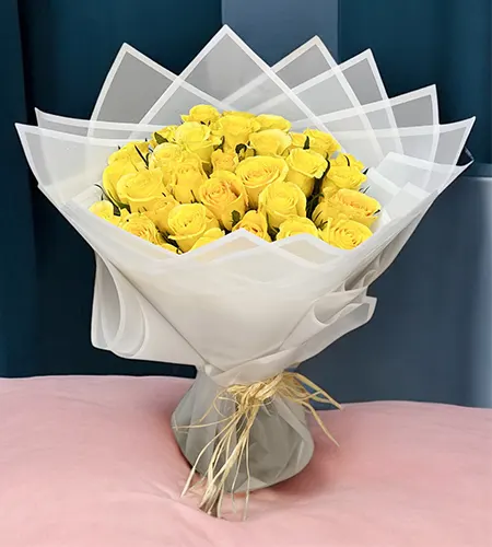 Seductive Yellow Rose Bouquet