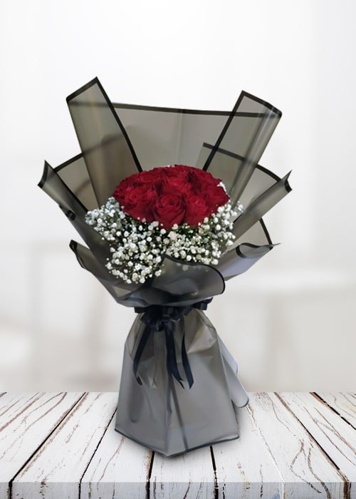 Enticing 15 Red Rose Bouquet