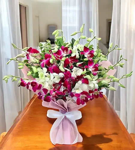 Stunning Purple & White Orchid Bouquet – 20 Orchids