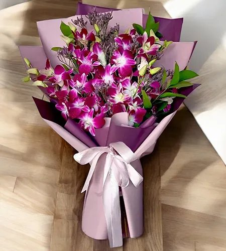 Elegant Purple Orchid Bouquet – 15 Stems