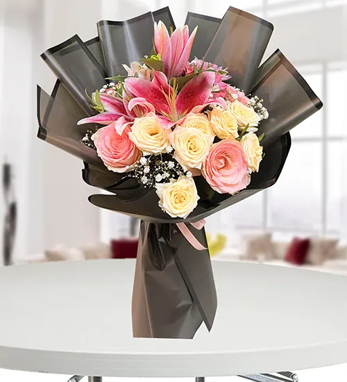 Ravishing Lily And Roses Bouquet