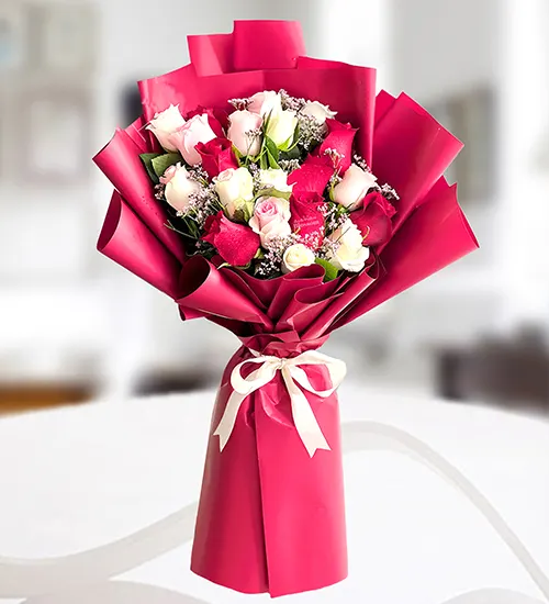Delightful 15 Mix Roses Bouquet