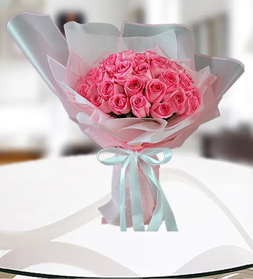 Charming 15 Pink Roses Bouquet