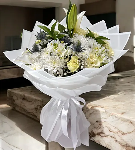 Statuesque  Mix Flower Bouquet