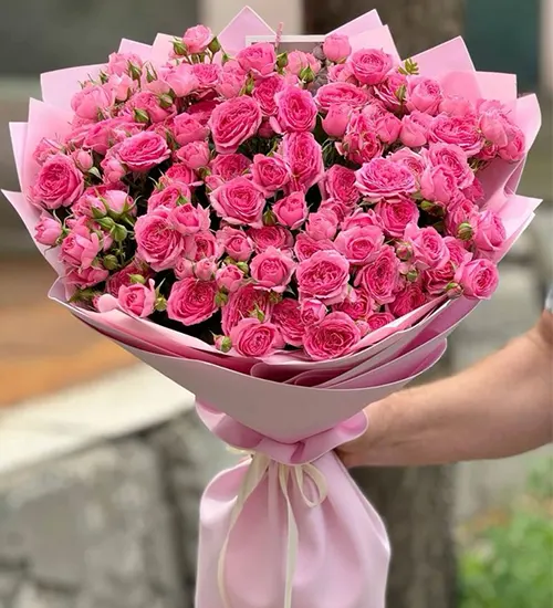 Grandeur Baby Pink Roses Bouquet ? 100 Stems