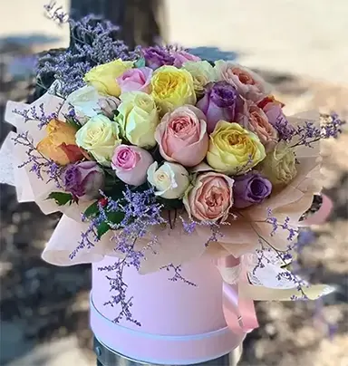 Luxury Mix Roses Flowe...